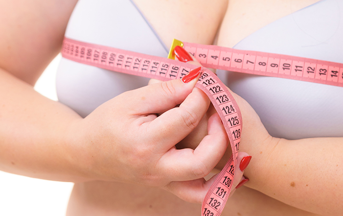 What to Consider Before Undergoing a Breast Reduction Procedure
